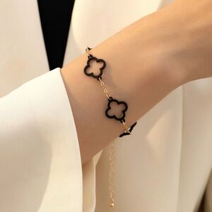 Black & Gold Clover Link Bracelet
